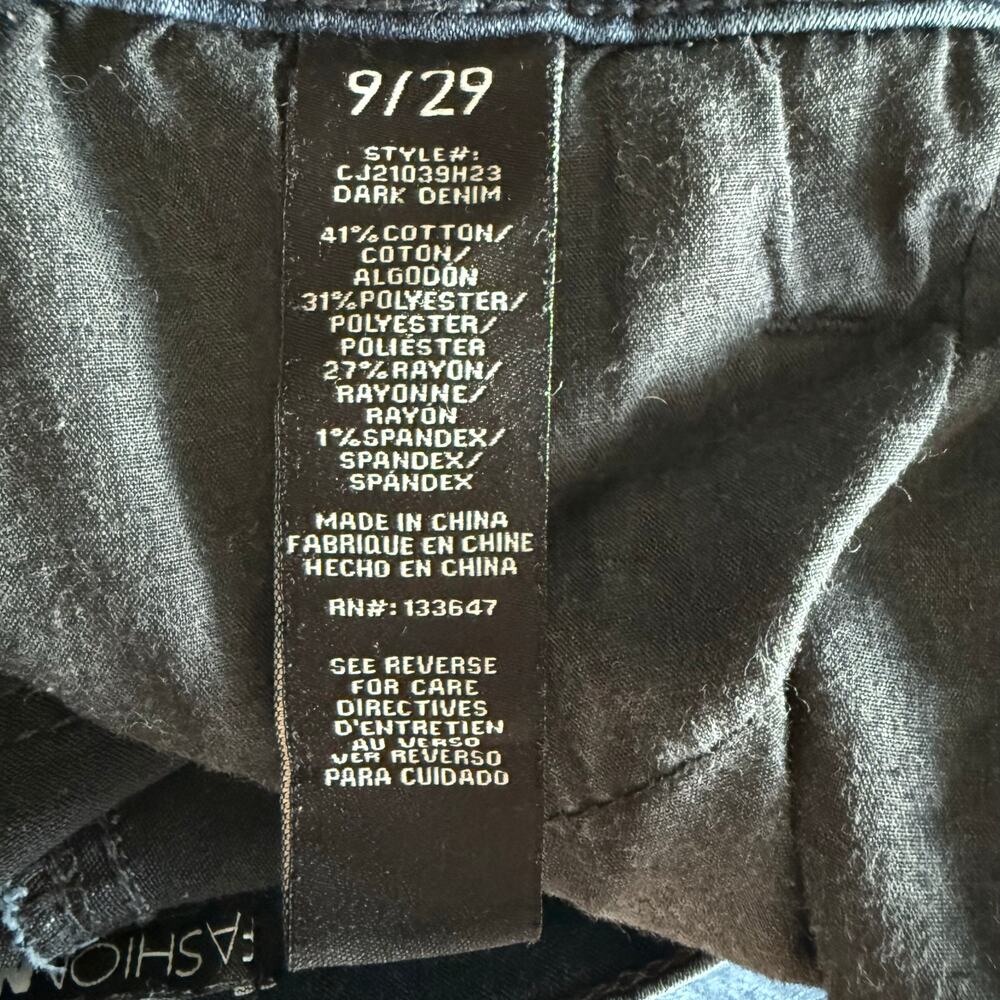 Fashion Nova Size 9 Button Fly Flare Jeans - Casual Western Festival - Picture 4 of 8